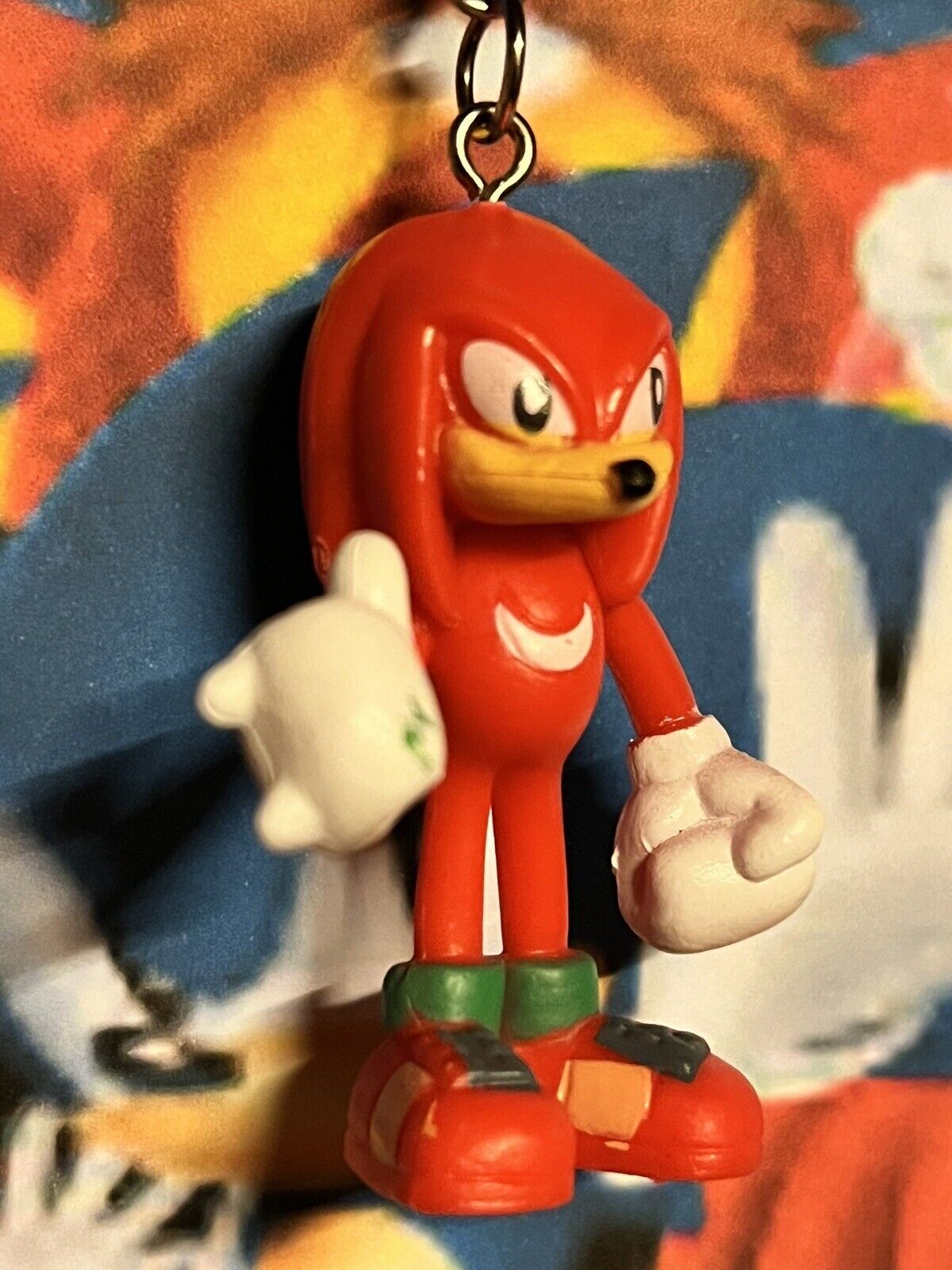 Sonic The Hedgehog - Knuckles Keyring Keychain Sega Gaming Key Ring gift bag - SOScollectible