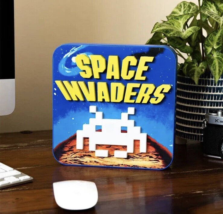 Space Invaders Official Boxed Desk Lamp - 3D Wall Light, Retro Gaming Xmas Gift - SOScollectible