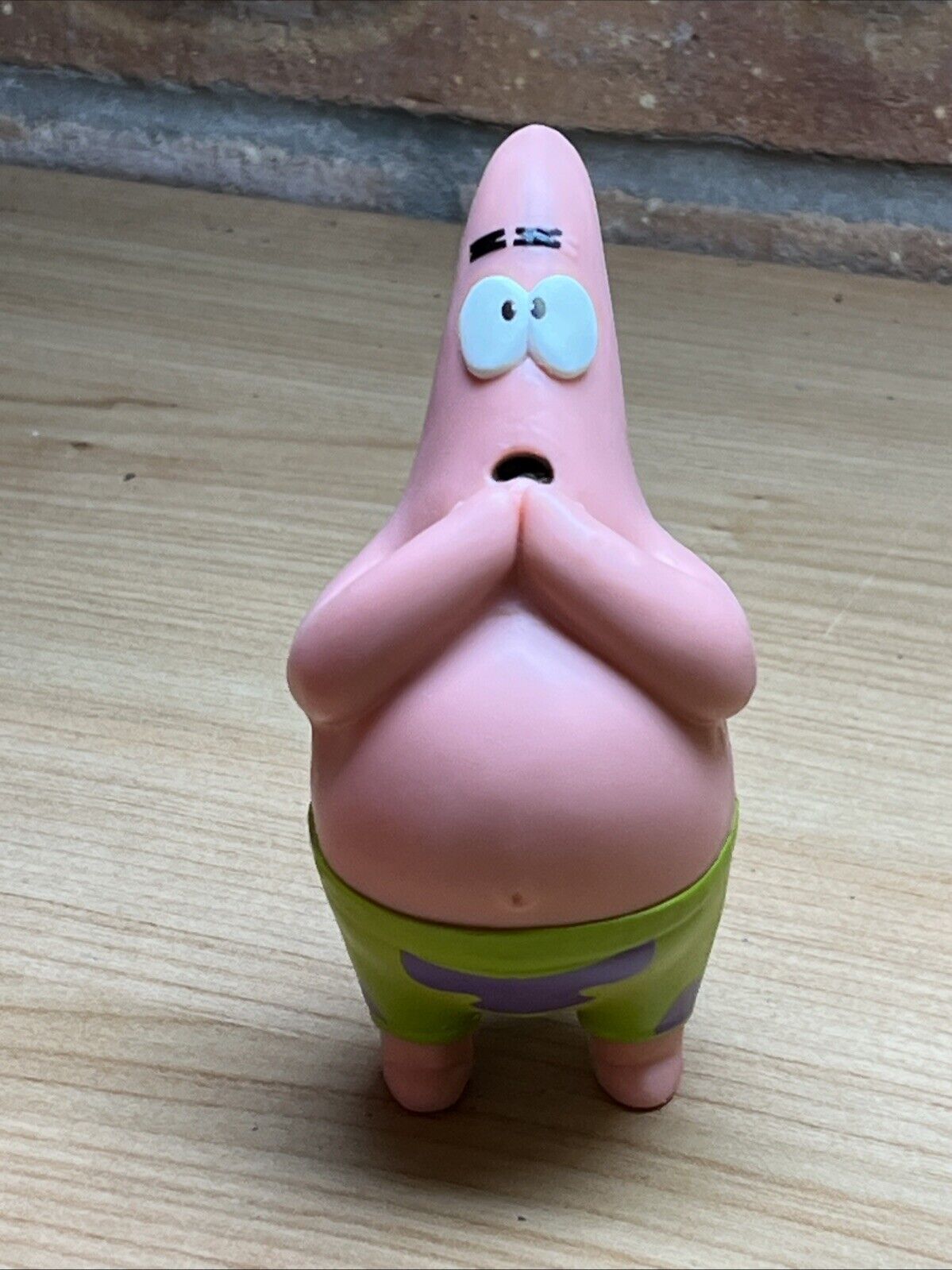 SpongeBob Figure Patrick Star Worried Action Figure Toy 9 - 10cm Cult Gift box - SOScollectible