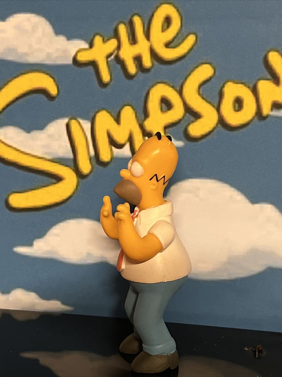 The Simpsons Greetings From Springfield Excited Homer Collectible Fig 8cm - SOScollectible