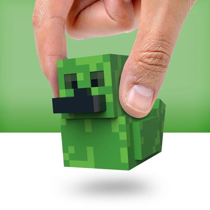 TUBBZ Mini Minecraft Creeper 1st Edition Gaming Film In Stk Mid Nov Cult movie - SOScollectible