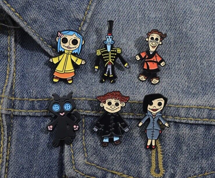 x 6 Coraline Doll Pin Enamel Metal Badge Cult Movie Gaiman Book Set gift bag - SOScollectible